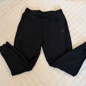 Nike Tech Black Jogger Pants